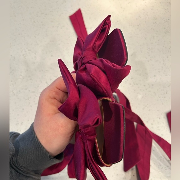 GANNI Soft Bow Heeled Sandals - Picture 8 of 11